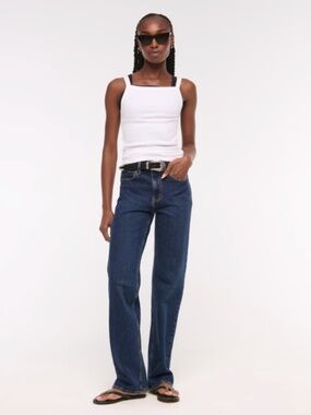 Abercrombie and Fitch High Rise 90s Relaxed Jean Blue Size 28 Short NWT (P)